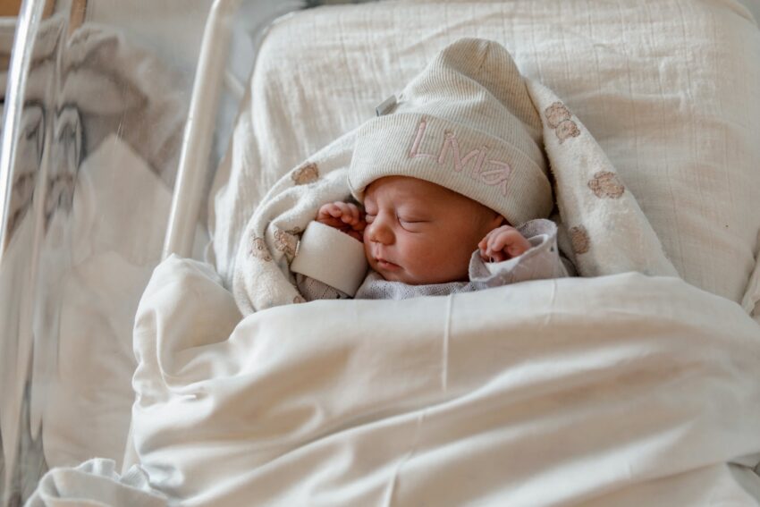 Geboortefotografie in Rotterdam, een bevalling in het Maasstad ziekenhuis.
